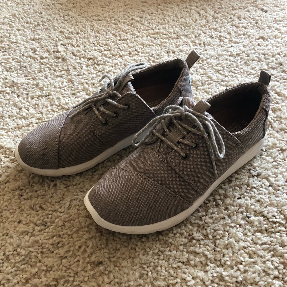 TOMS casual shoes